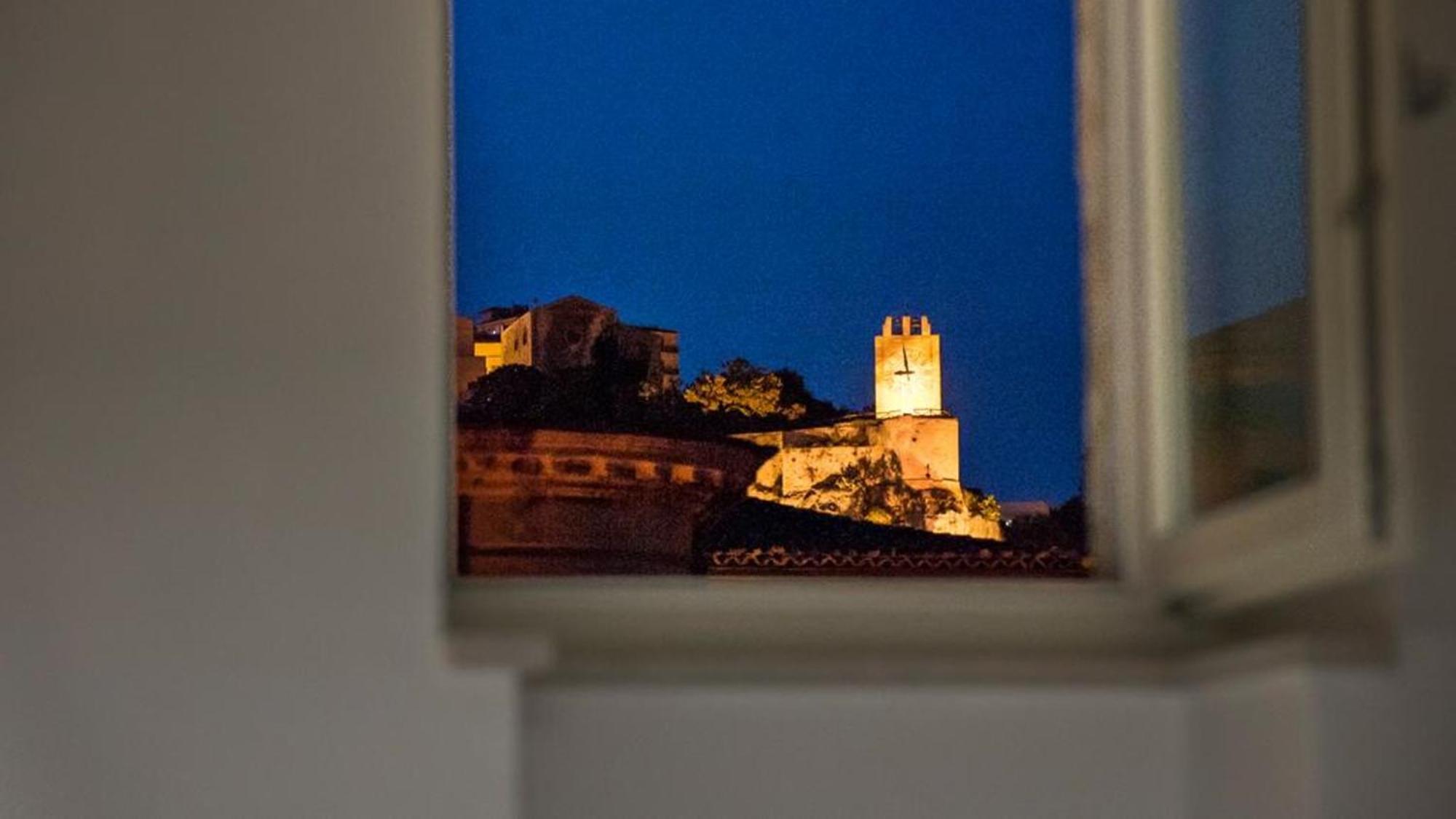 Domus Sbircio Modica Apartment Luaran gambar