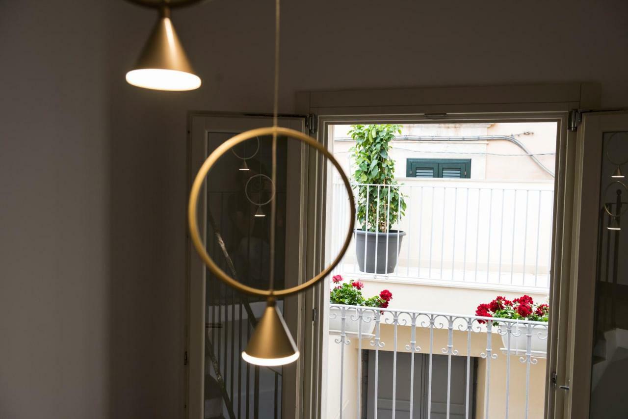 Domus Sbircio Modica Apartment Luaran gambar